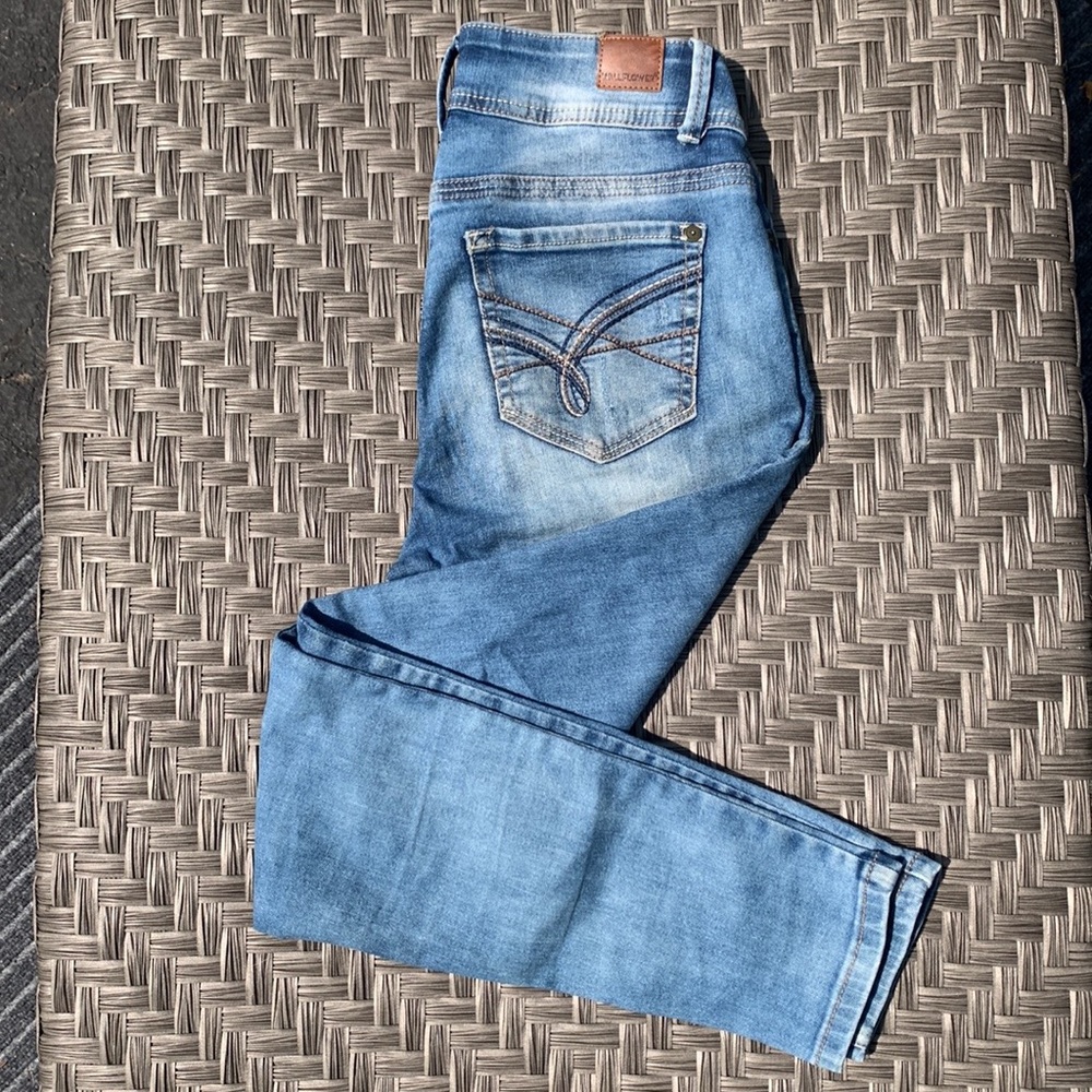 Wallflower Luscious Curvy Fit Skinny Jeans